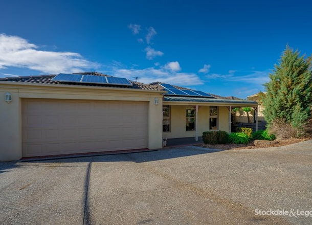 19 Lamplight Way, Attwood VIC 3049