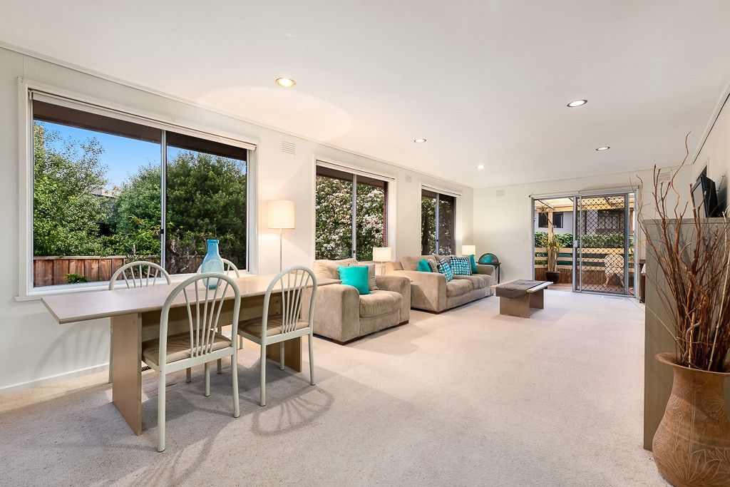 2 Kevin Court, Donvale VIC 3111, Image 2