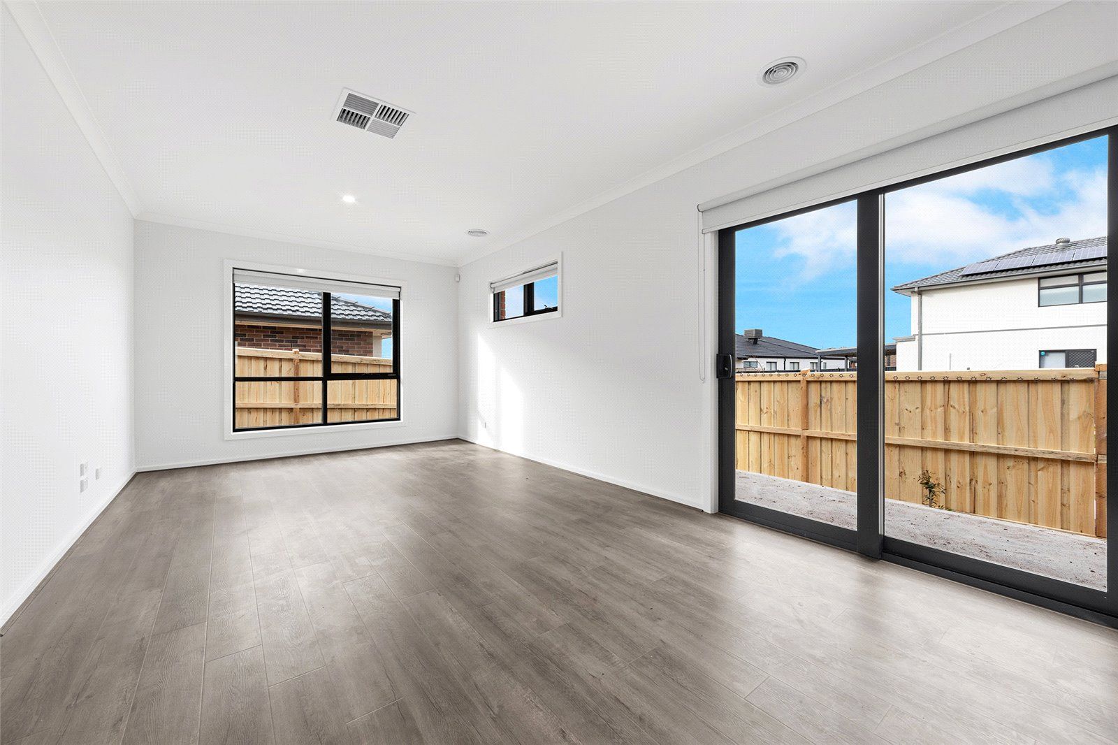 56 Willowbank Circuit, Thornhill Park VIC 3335 House For Rent 440