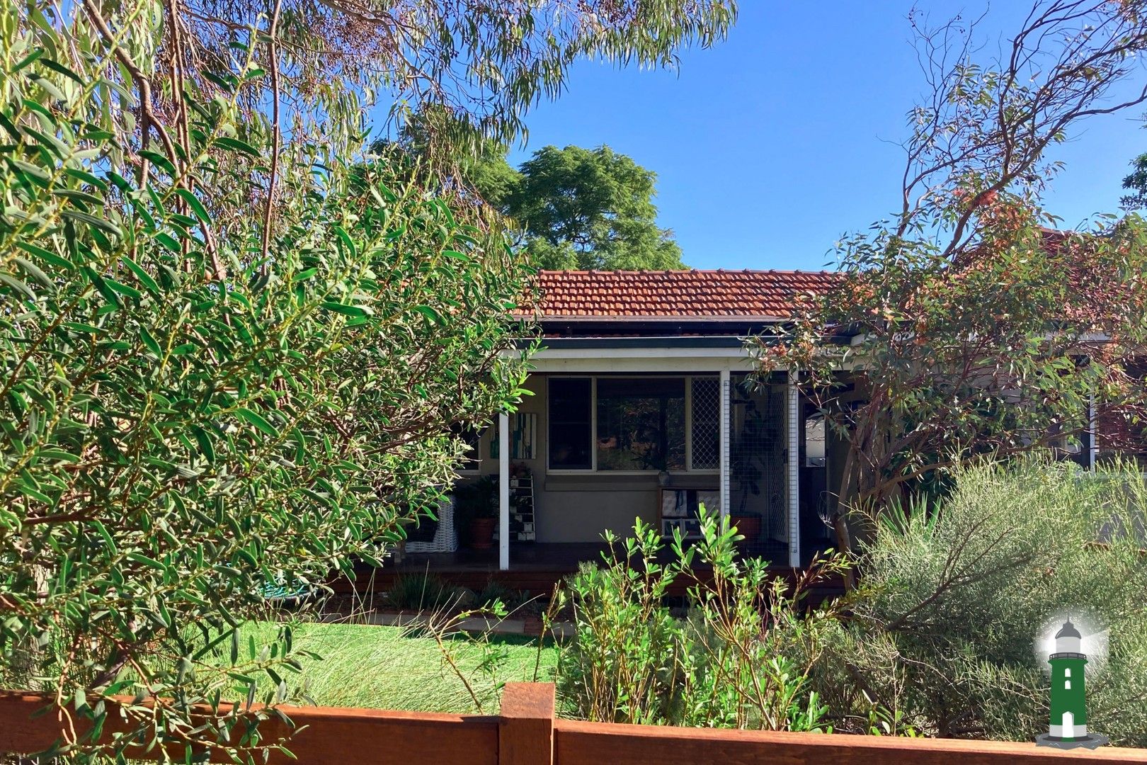 3 bedrooms House in 17 Paget Street HILTON WA, 6163