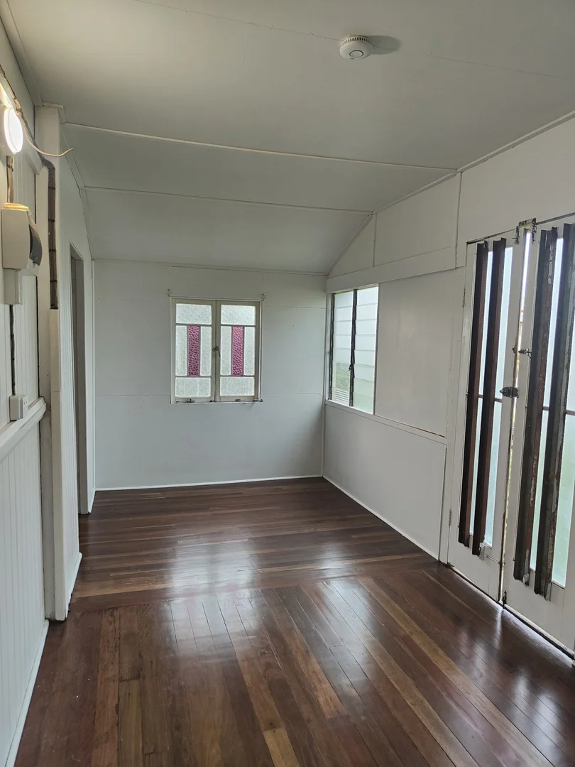 Additional image 11 of Unit 2 236 Ann Street, Maryborough QLD 4650