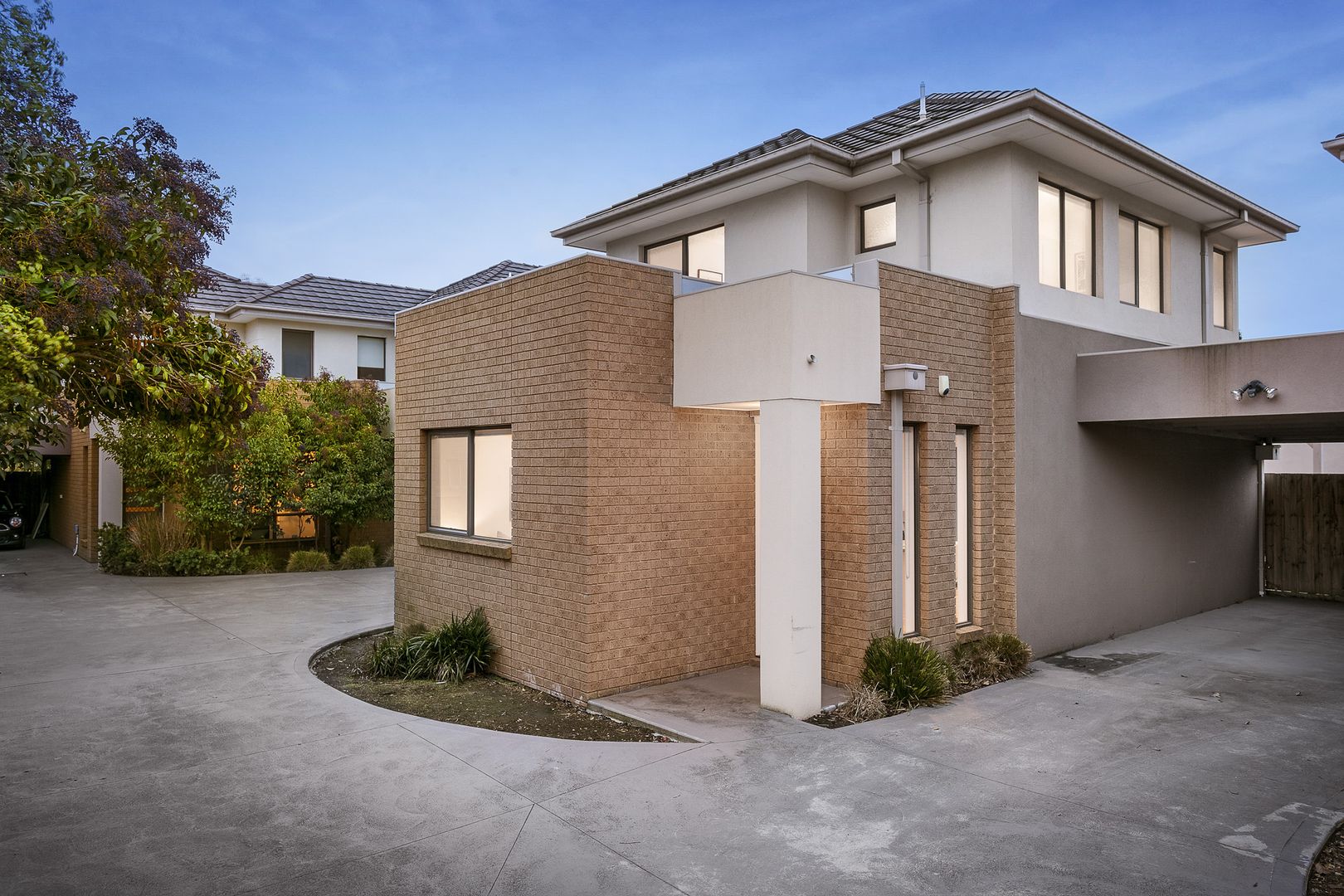 2/131 Clayton Road, Oakleigh East VIC 3166