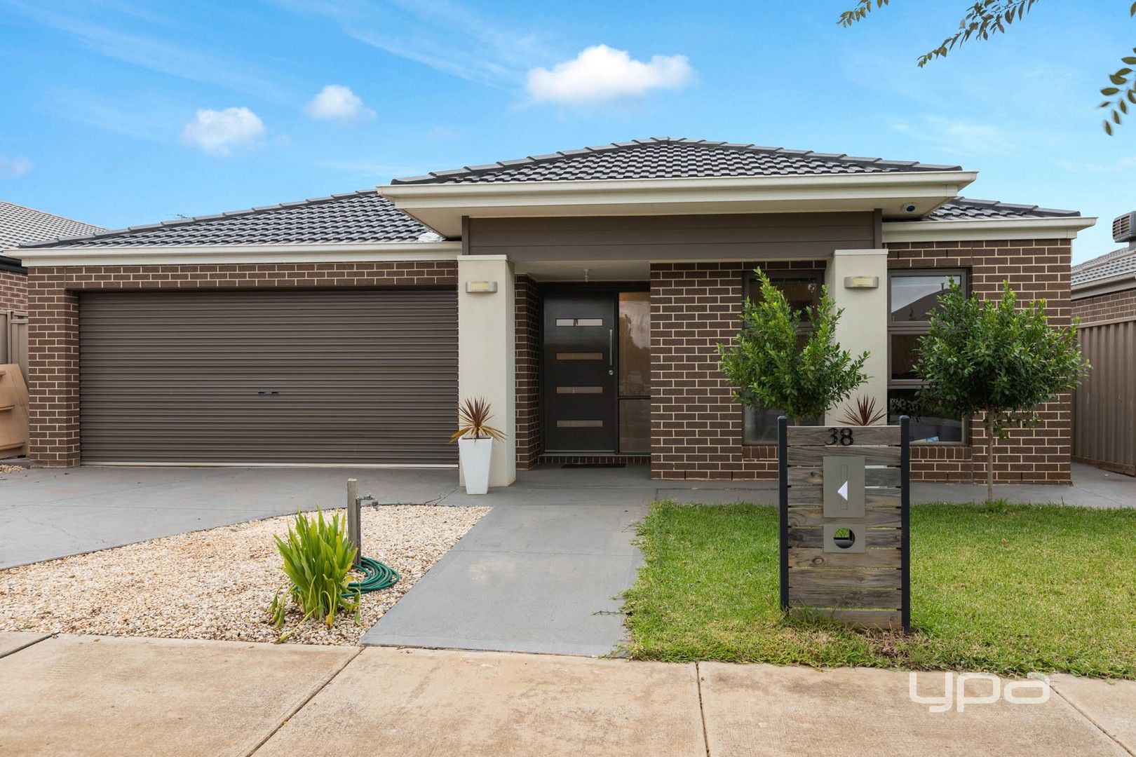 38 Orbis Avenue, Fraser Rise VIC 3336, Image 0