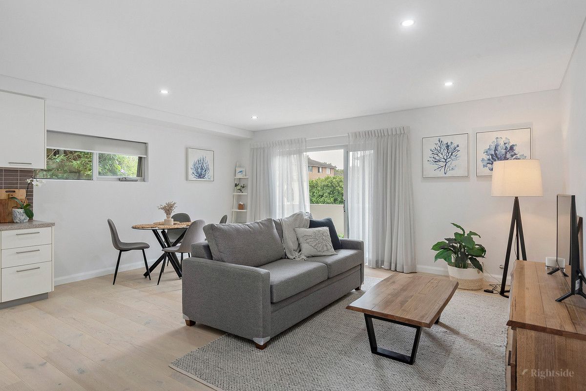 1 bedrooms Apartment / Unit / Flat in 1/52 Burchmore Road MANLY VALE NSW, 2093