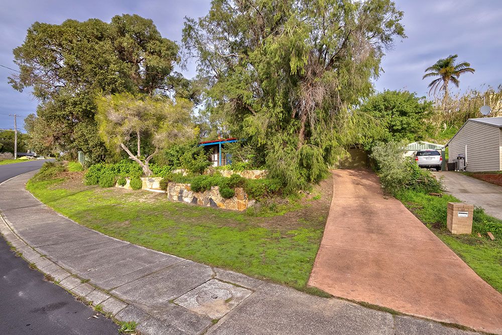 11 Allan Road, Binningup WA 6233, Image 2