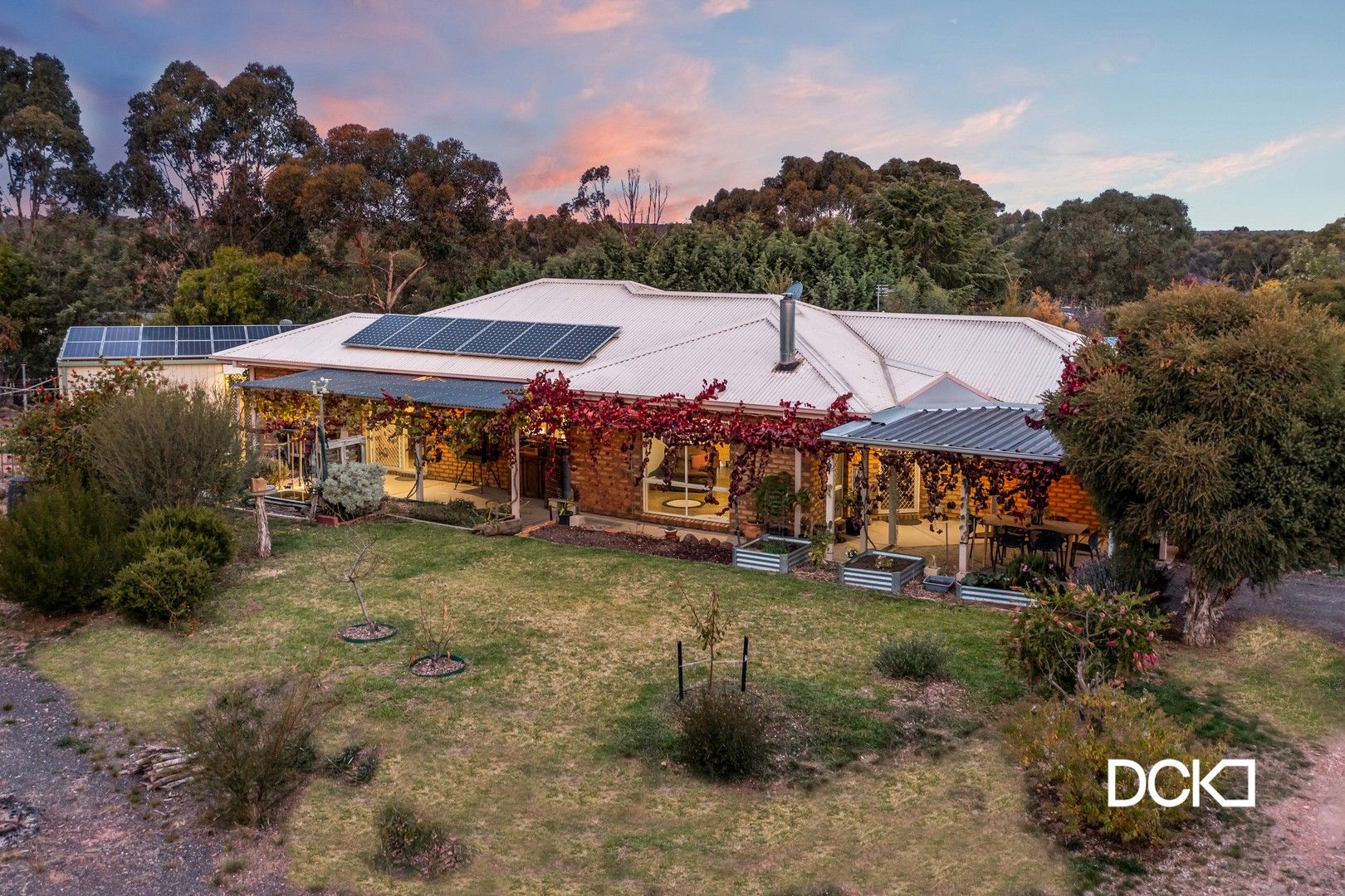 8 Patricia Court Maiden Gully VIC 3551 Domain