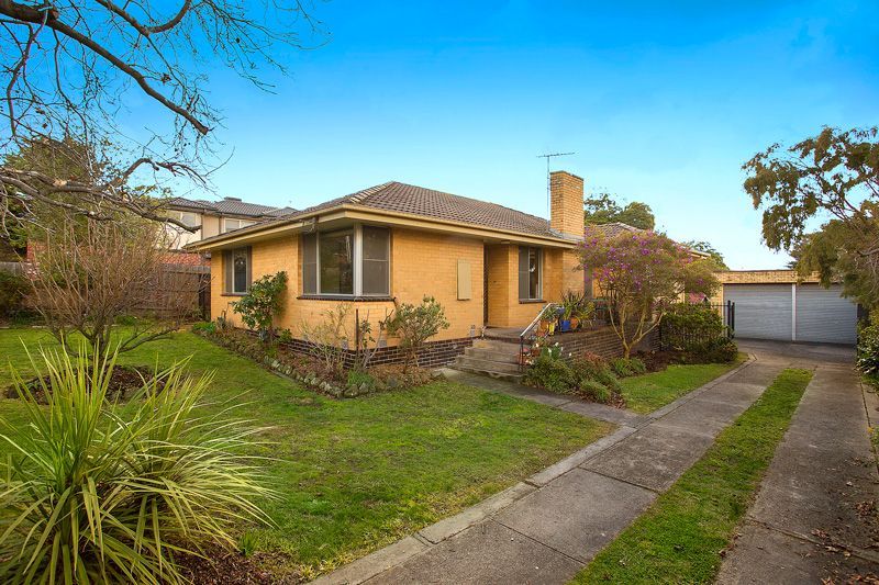 3 Gowan Road, Mount Waverley VIC 3149, Image 0