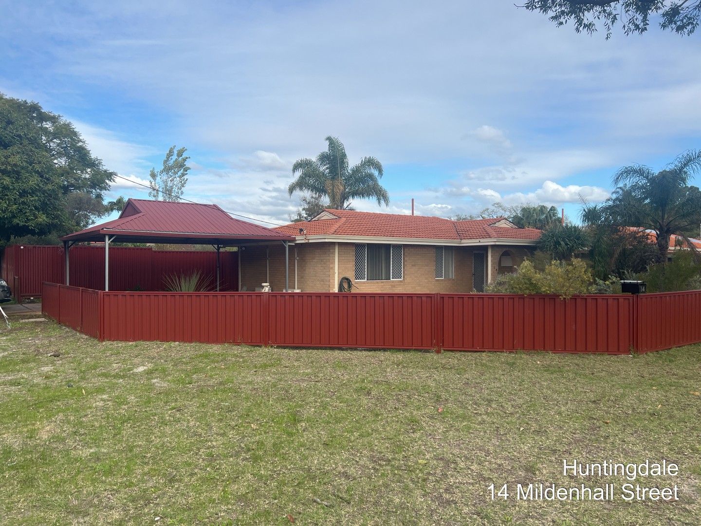 3 bedrooms House in 14 Mildenhall Street HUNTINGDALE WA, 6110