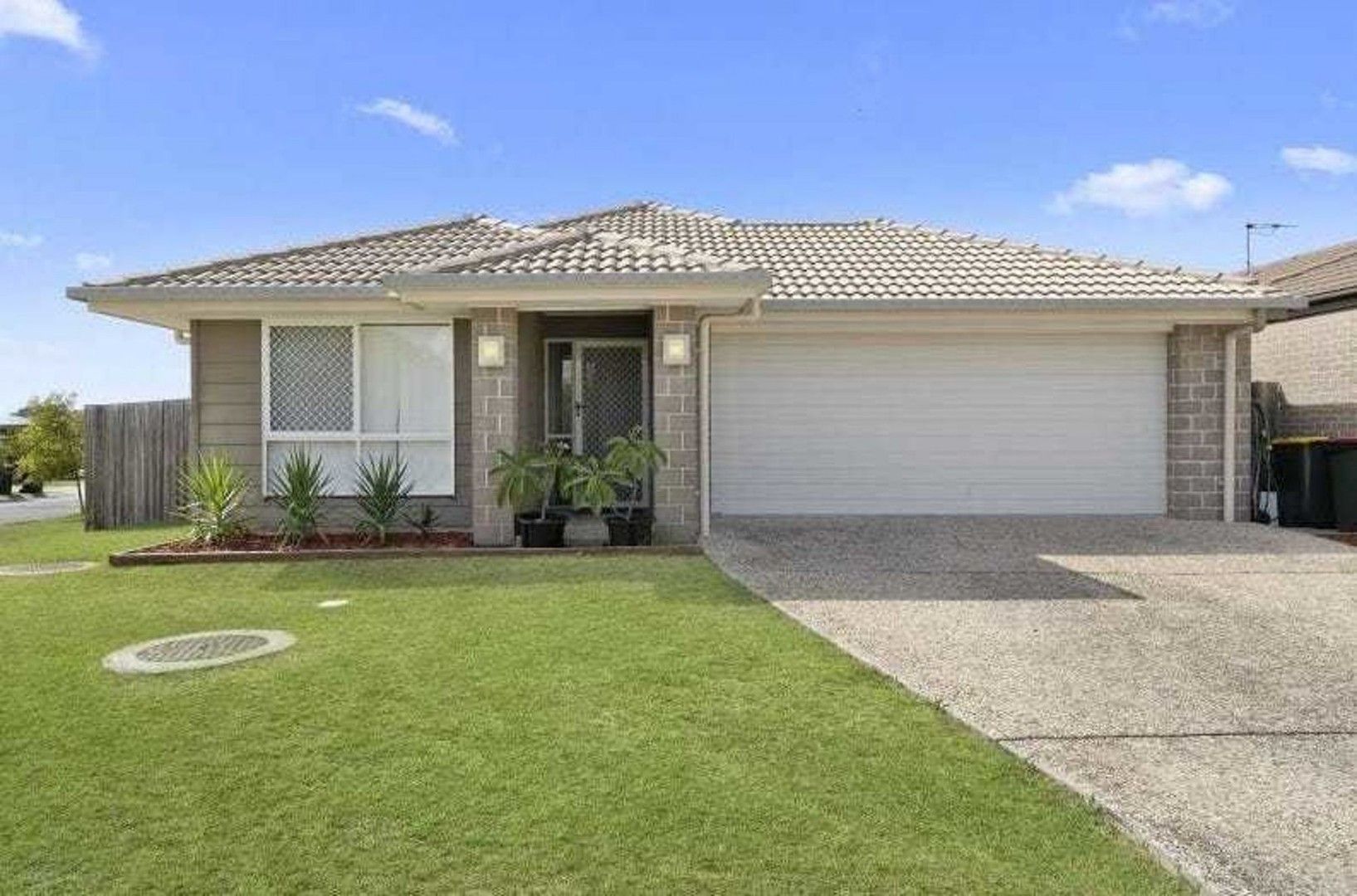 4 bedrooms House in 33 Peppercorn Street GRIFFIN QLD, 4503