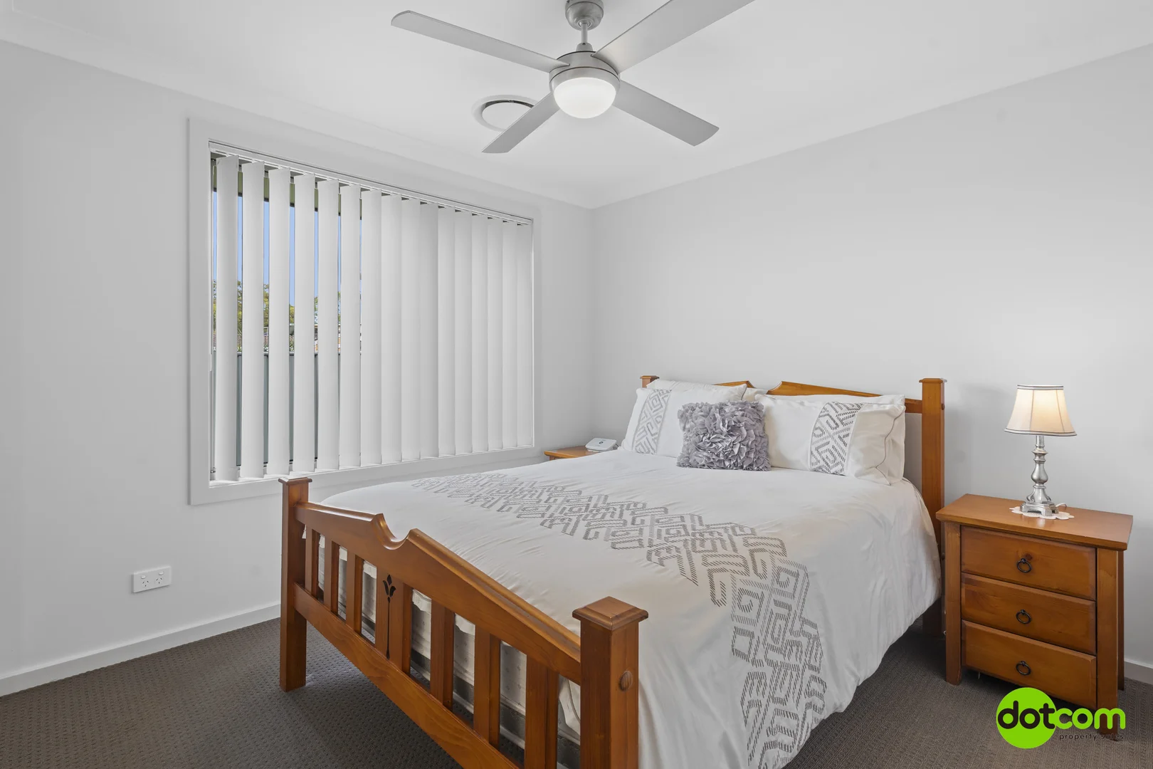 Additional image 5 of 128 Winbin Crescent, Gwandalan NSW 2259