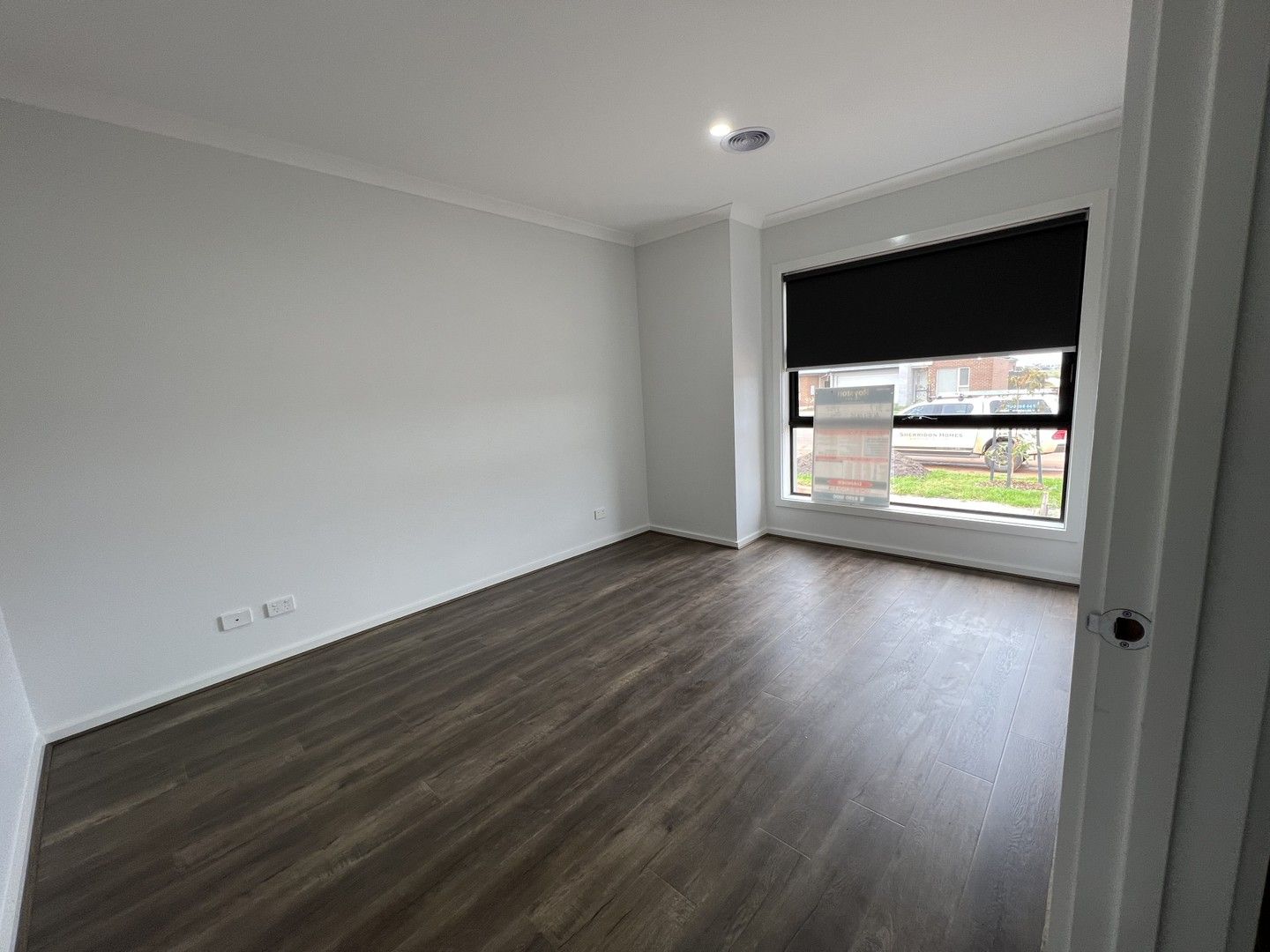 4 bedrooms House in 47 Adelong Boulevard COBBLEBANK VIC, 3338
