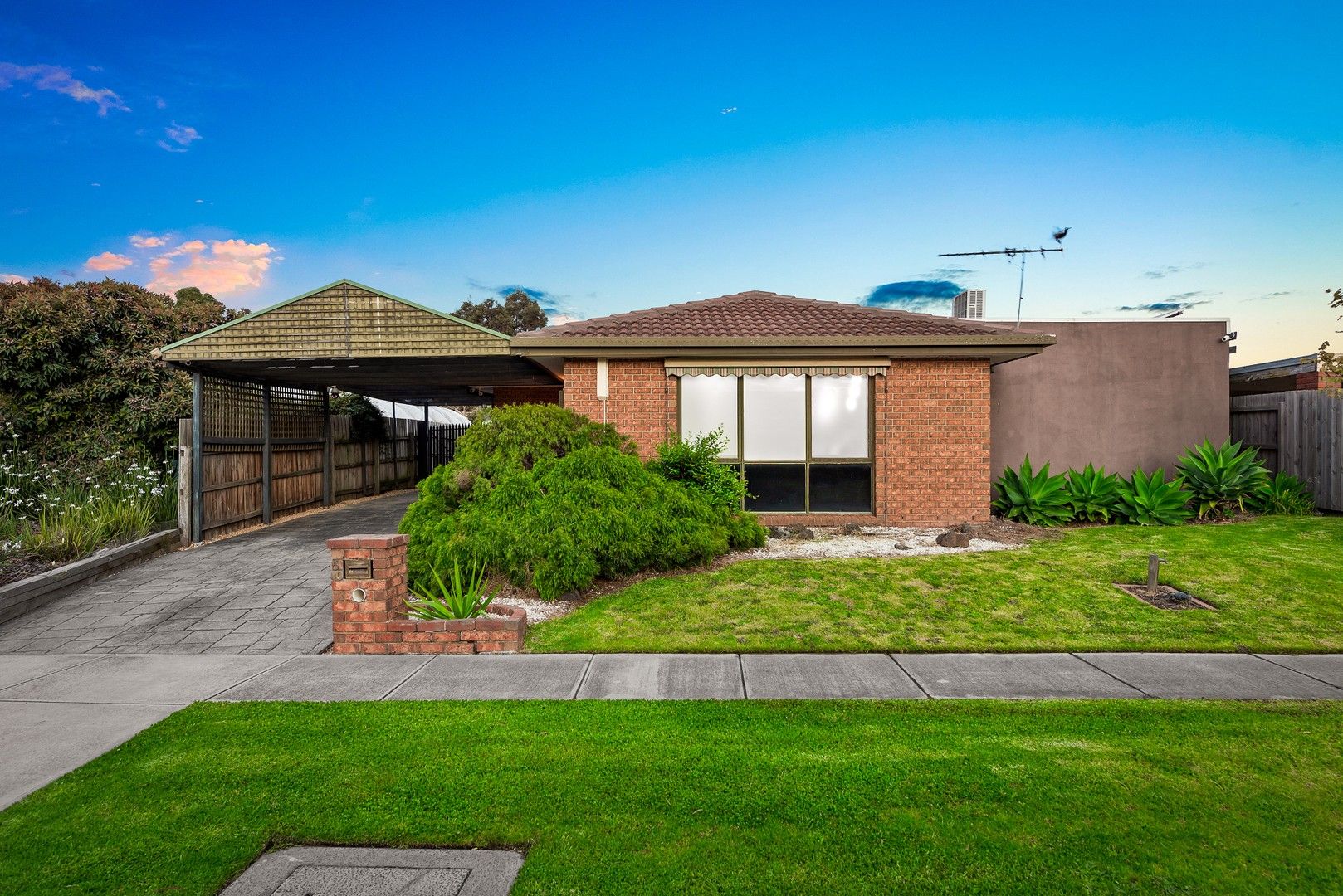 50 Gipps Crescent, Cranbourne North VIC 3977, Image 1