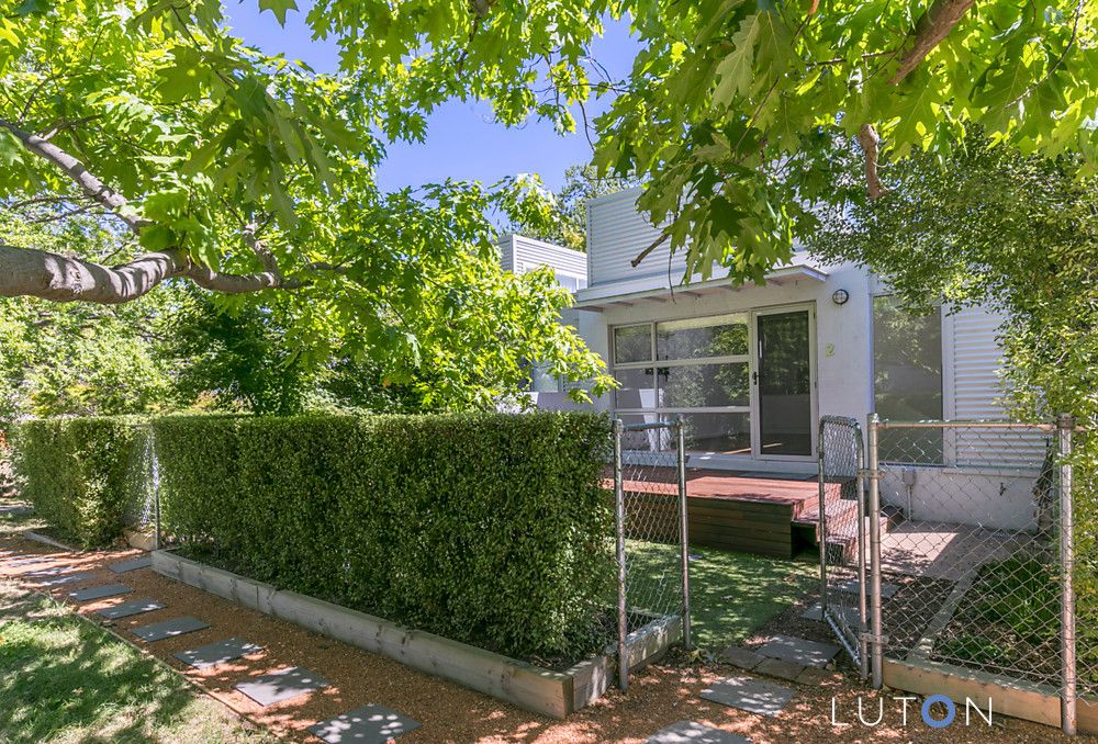 2/25 Macrobertson Street, Mawson ACT 2607, Image 0