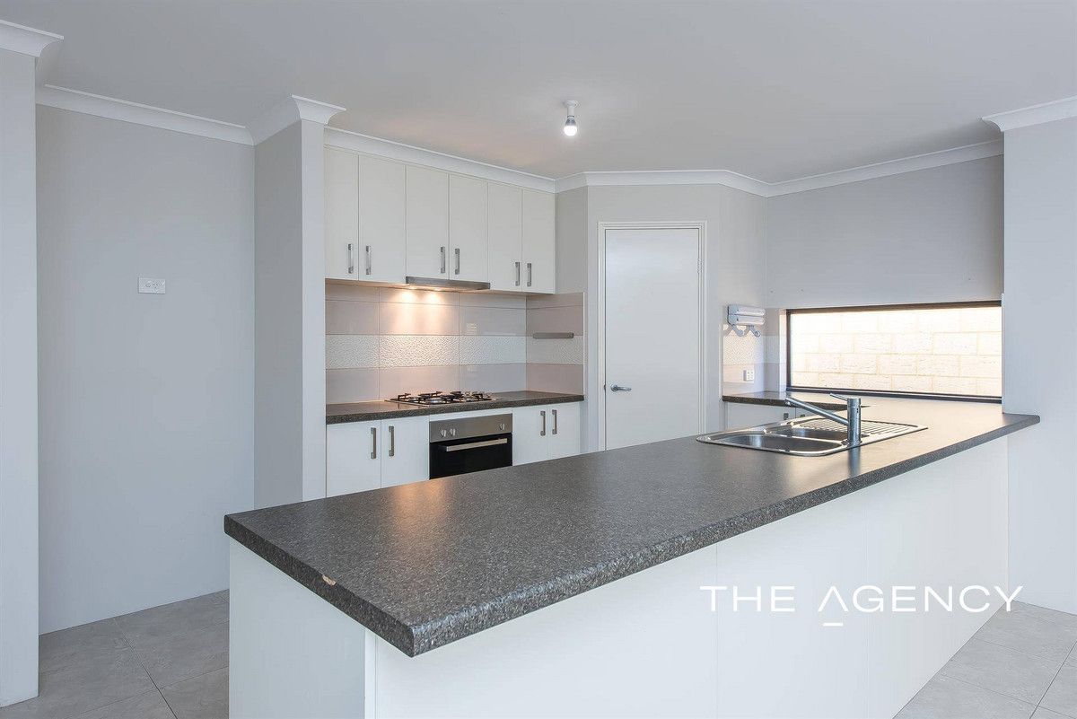 4 Mercer Way, Balga WA 6061, Image 2