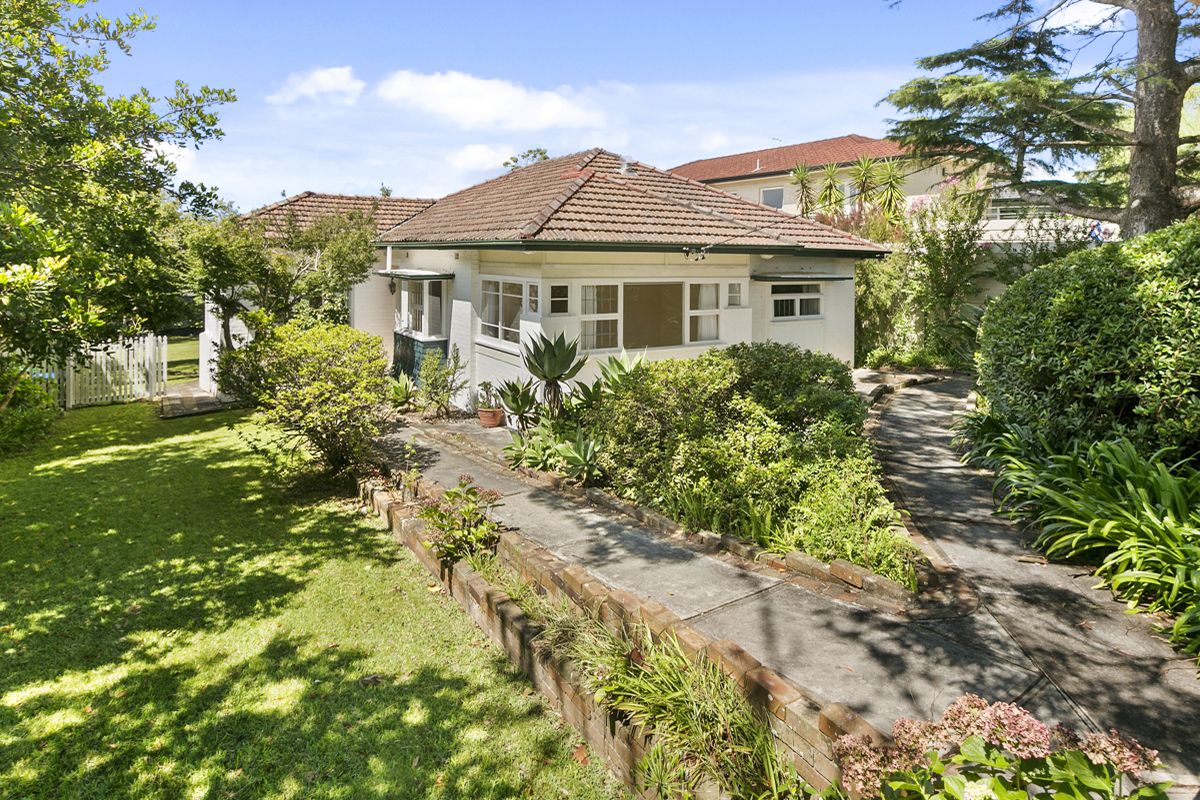 31 Ponsonby Parade, Seaforth NSW 2092, Image 1