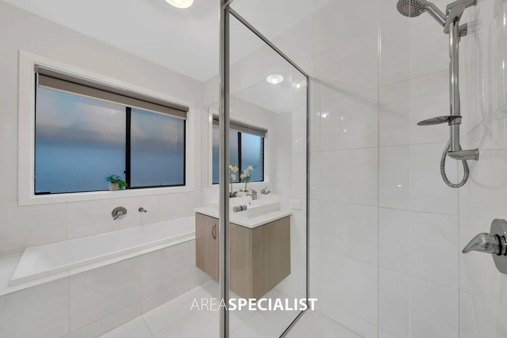 Additional image 13 of 60 Calibre Circuit, Clyde North VIC 3978