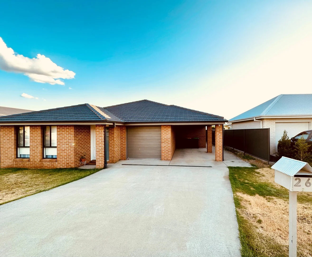 2/26 Reginald Drive, Tamworth NSW 2340