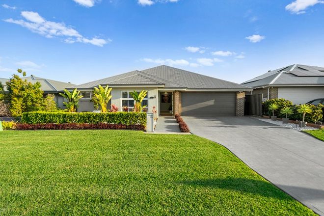 Picture of 14 Groundsel Street, FERN BAY NSW 2295