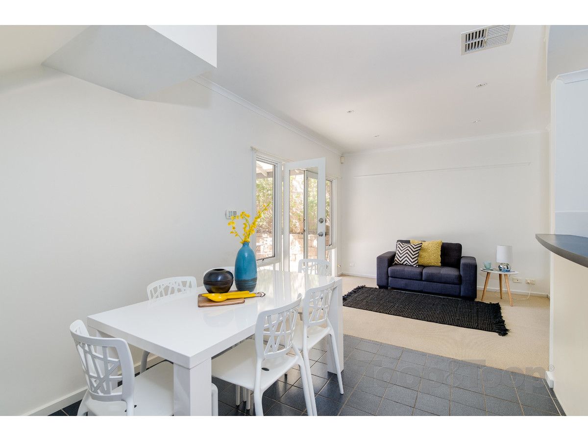 7/4 Cowell Place, Mile End SA 5031, Image 2