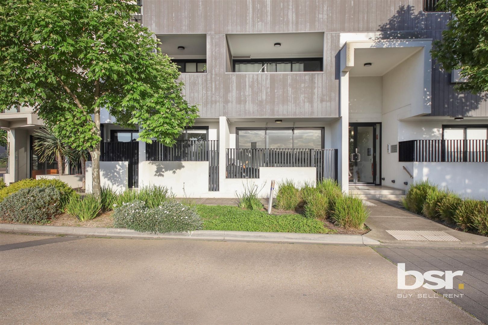 2/76 The Esplanade, Caroline Springs VIC 3023, Image 1