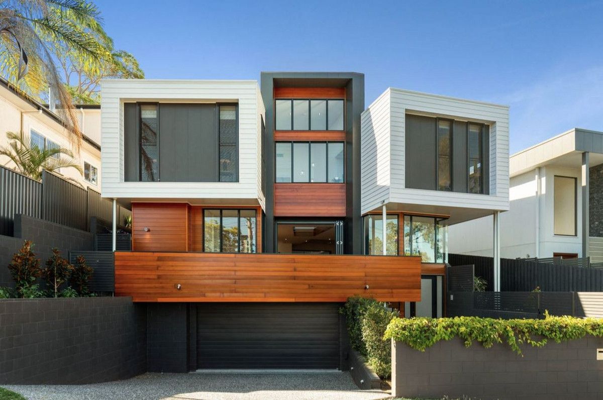 4 bedrooms House in 18 Suvla Street BALMORAL QLD, 4171