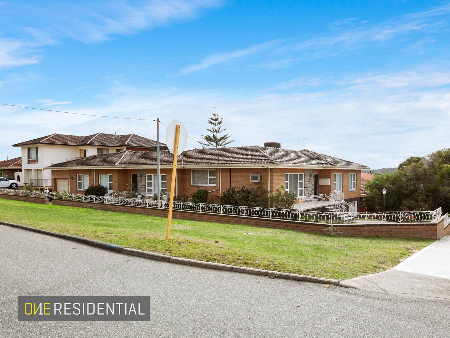 59 York Street, Beaconsfield WA 6162, Image 2