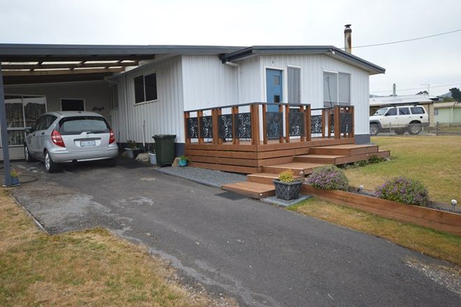 Picture of 6 Esperanza Court, ZEEHAN TAS 7469