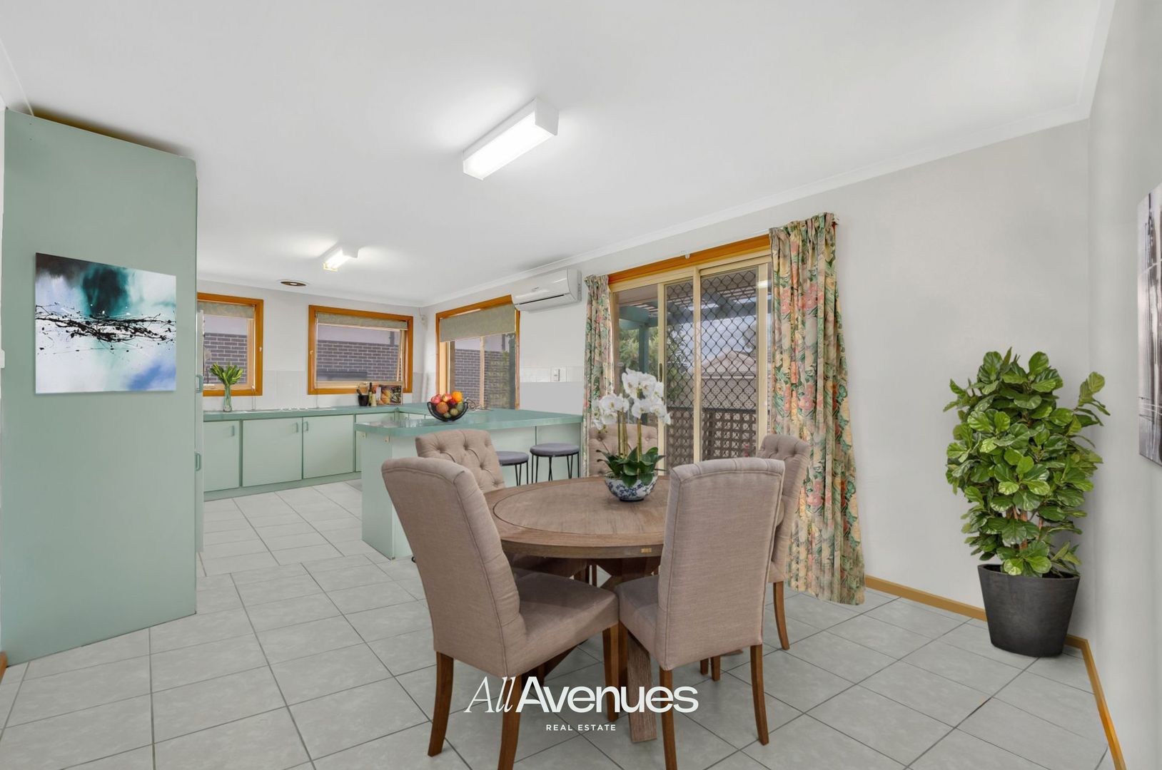 1/35 George Chudleigh Drive, Hallam VIC 3803, Image 2