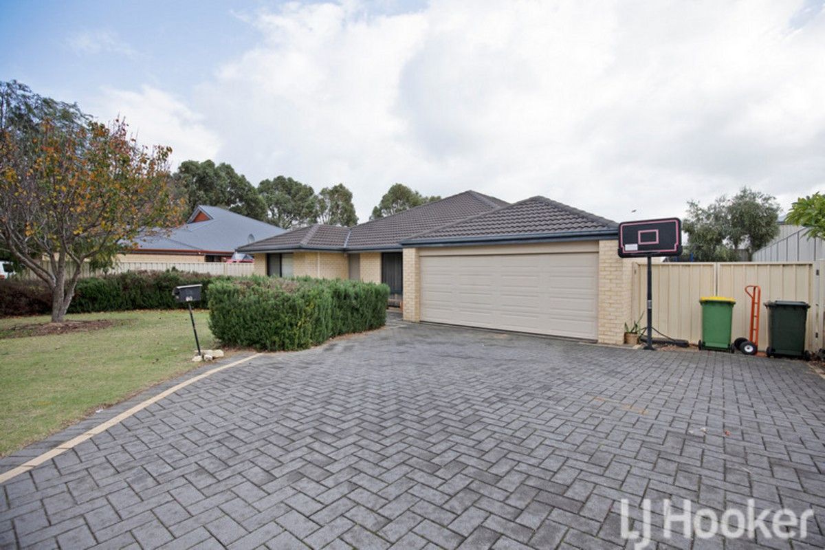4 bedrooms House in 14 Cuballing Retreat DAWESVILLE WA, 6211