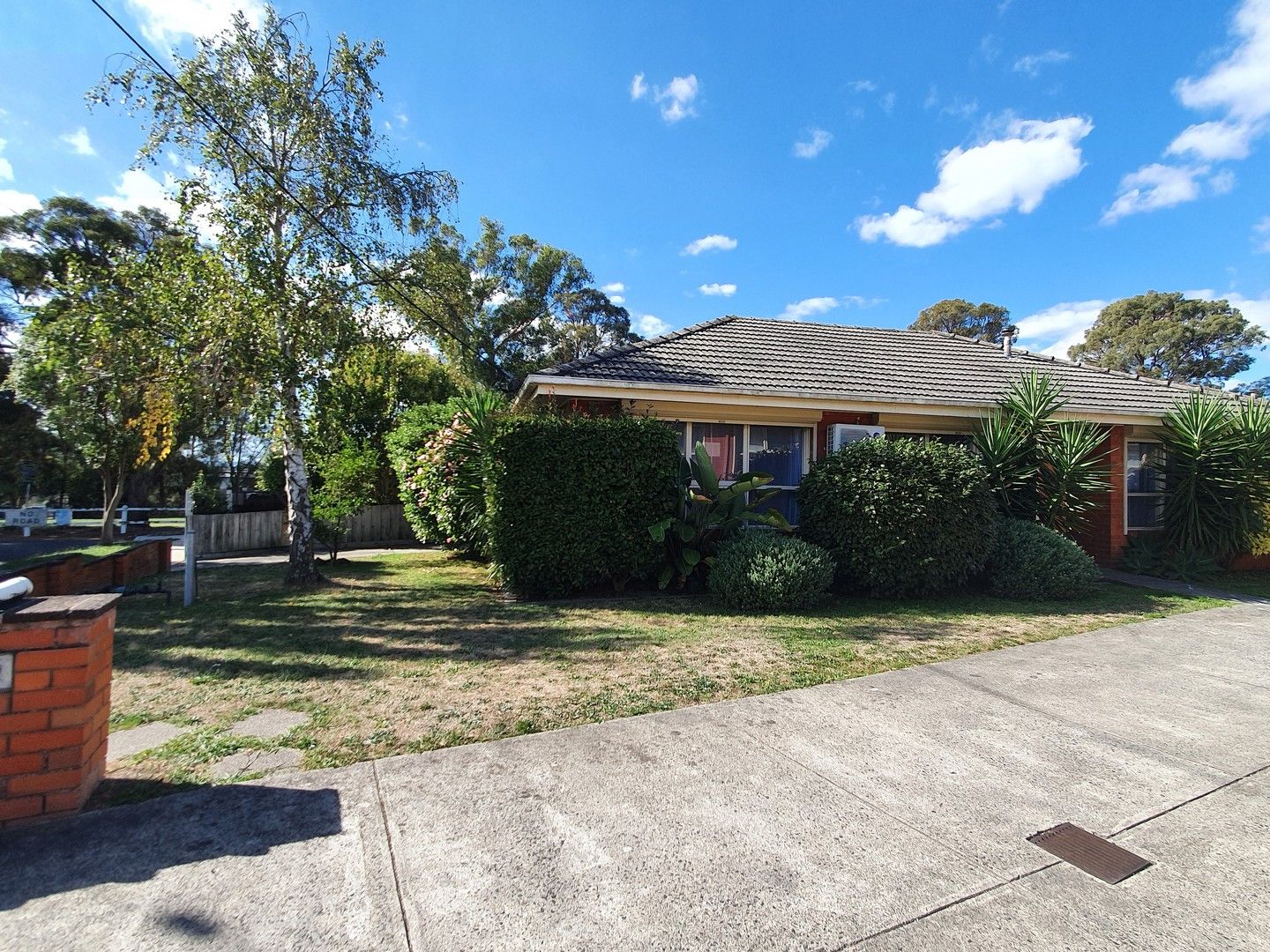 3 bedrooms Apartment / Unit / Flat in 1/5 Nicoll Street NUNAWADING VIC, 3131
