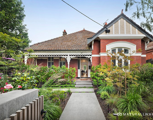 34 Glendearg Grove, Malvern VIC 3144