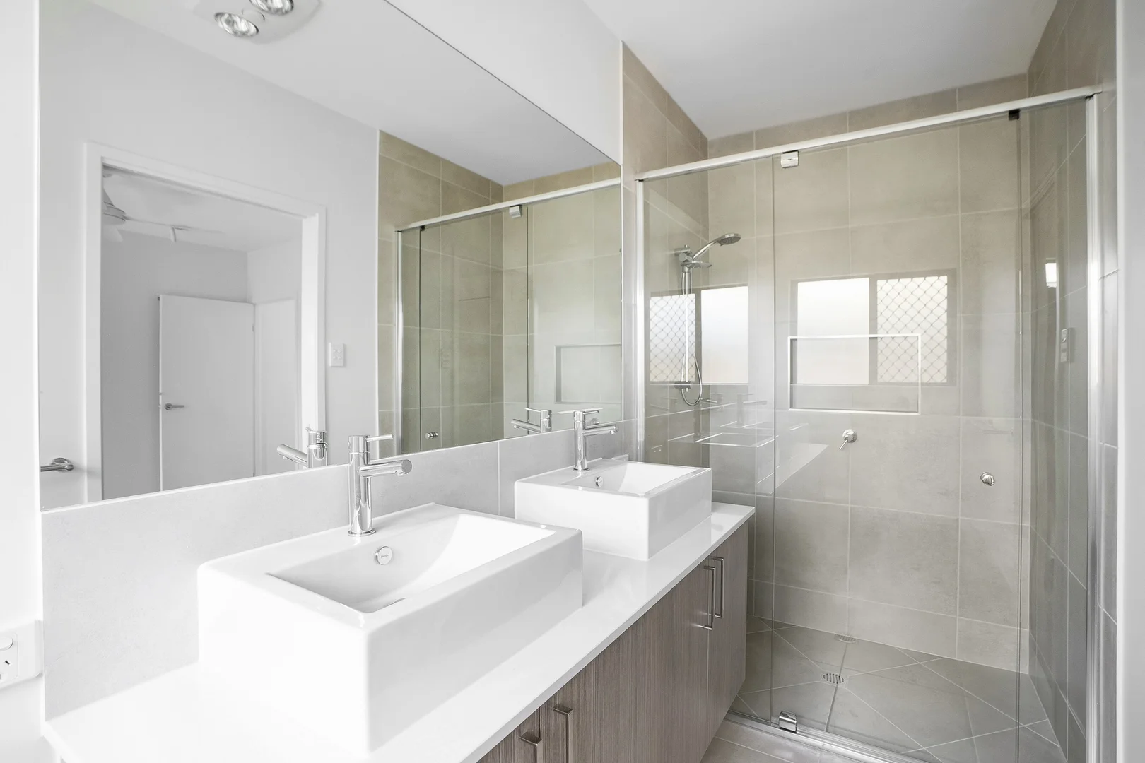 Additional image 12 of 27 Rockingham Parade, Smithfield QLD 4878