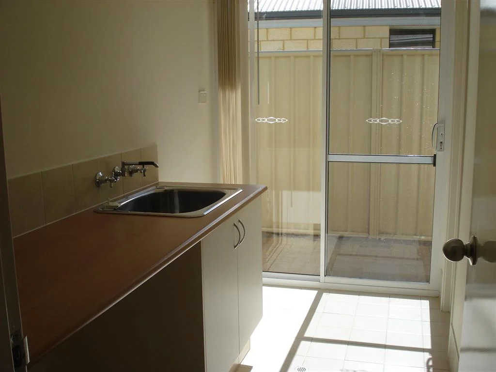 Additional image 3 of 40 Ravendale Drive, Dudley Park WA 6210