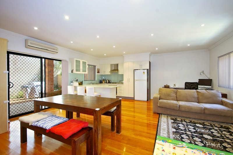 2/2 Oswald Street, Campsie NSW 2194, Image 1