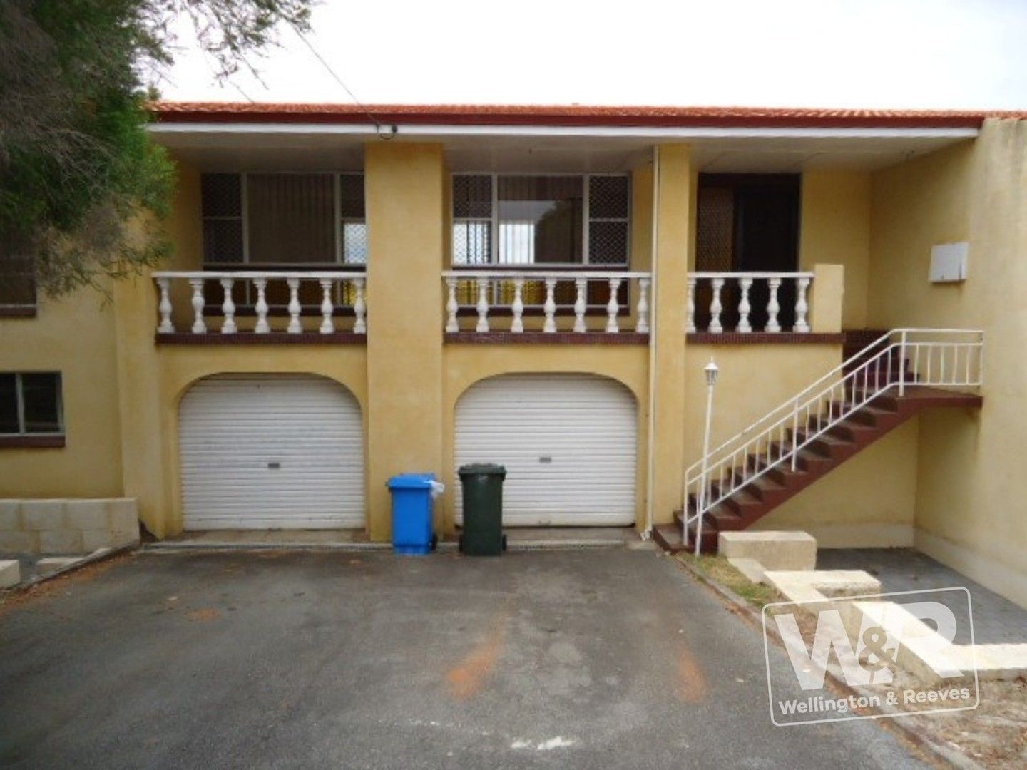 4 bedrooms Apartment / Unit / Flat in 1/47 Munster Avenue MOUNT CLARENCE WA, 6330