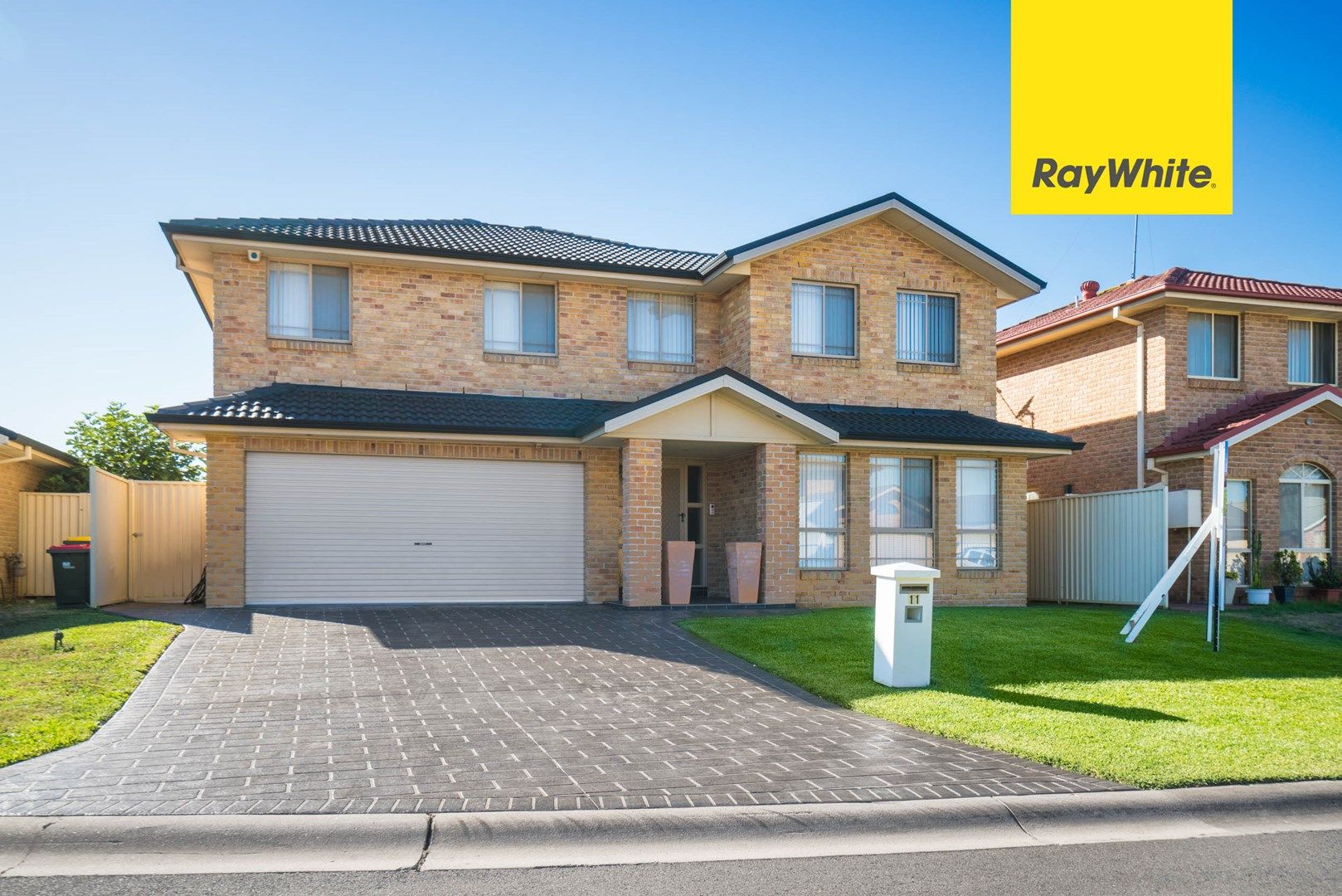 11 Domenic Close, Hoxton Park NSW 2171, Image 0