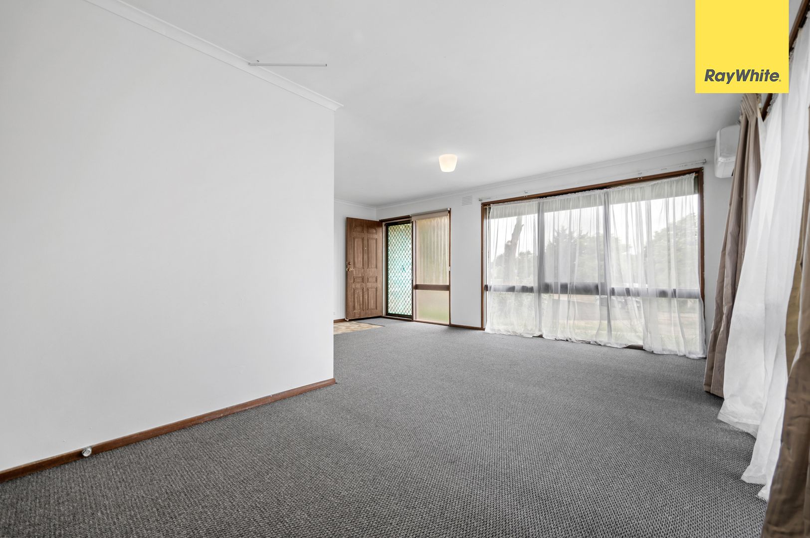 6 Kirra Court, Kurunjang VIC 3337, Image 2