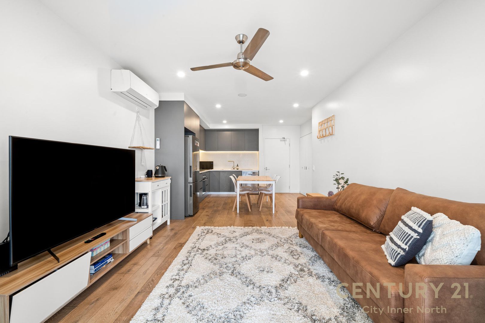 307/4 Fifth Street, Bowden SA 5007, Image 2