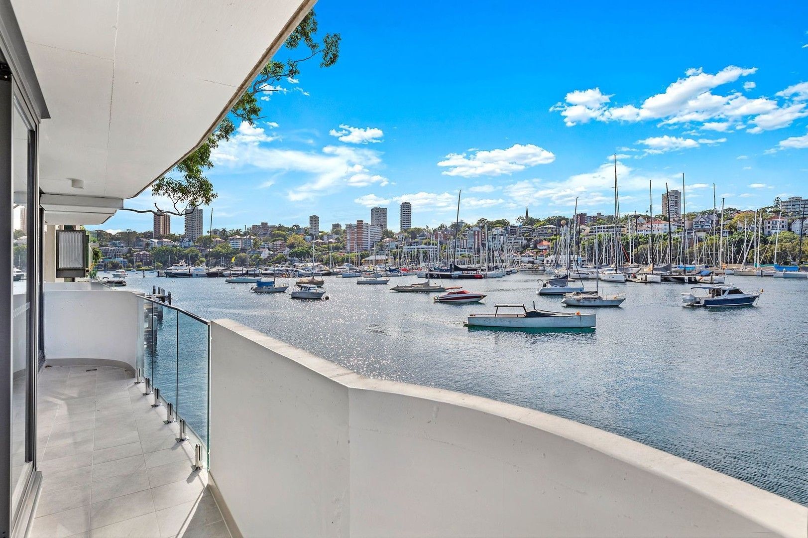 2 bedrooms Apartment / Unit / Flat in 4/79 Elizabeth Bay Road ELIZABETH BAY NSW, 2011