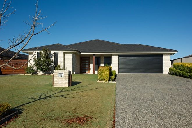 Picture of 15 Lakeview Avenue, ROSENTHAL HEIGHTS QLD 4370