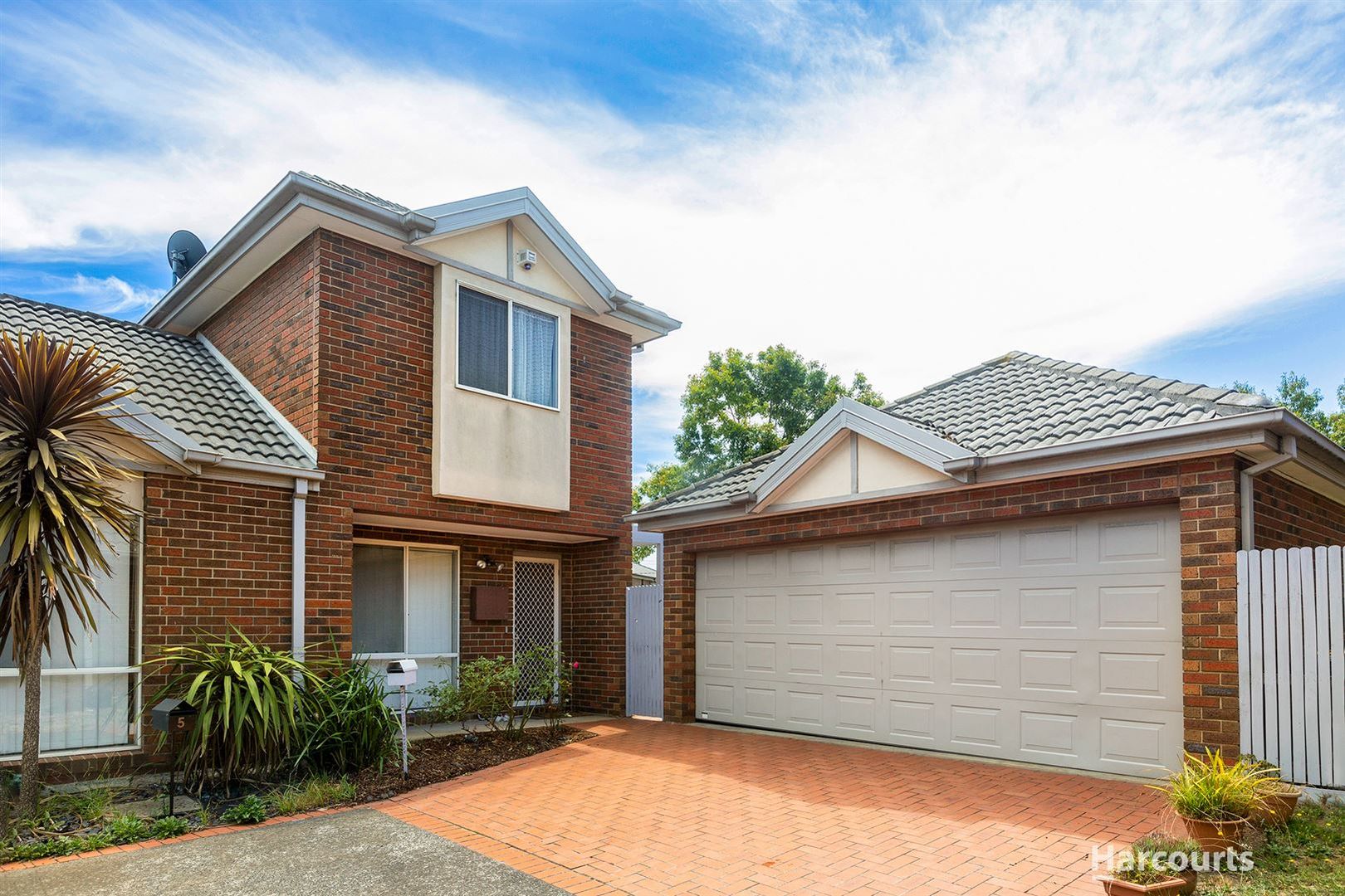 4/3 Mckelvie Court, Glen Waverley VIC 3150, Image 1