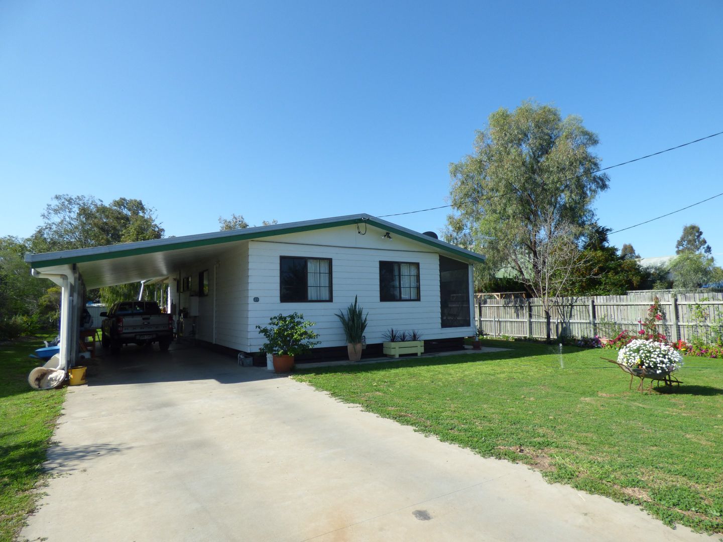 25 Lovell, Roma QLD 4455, Image 2