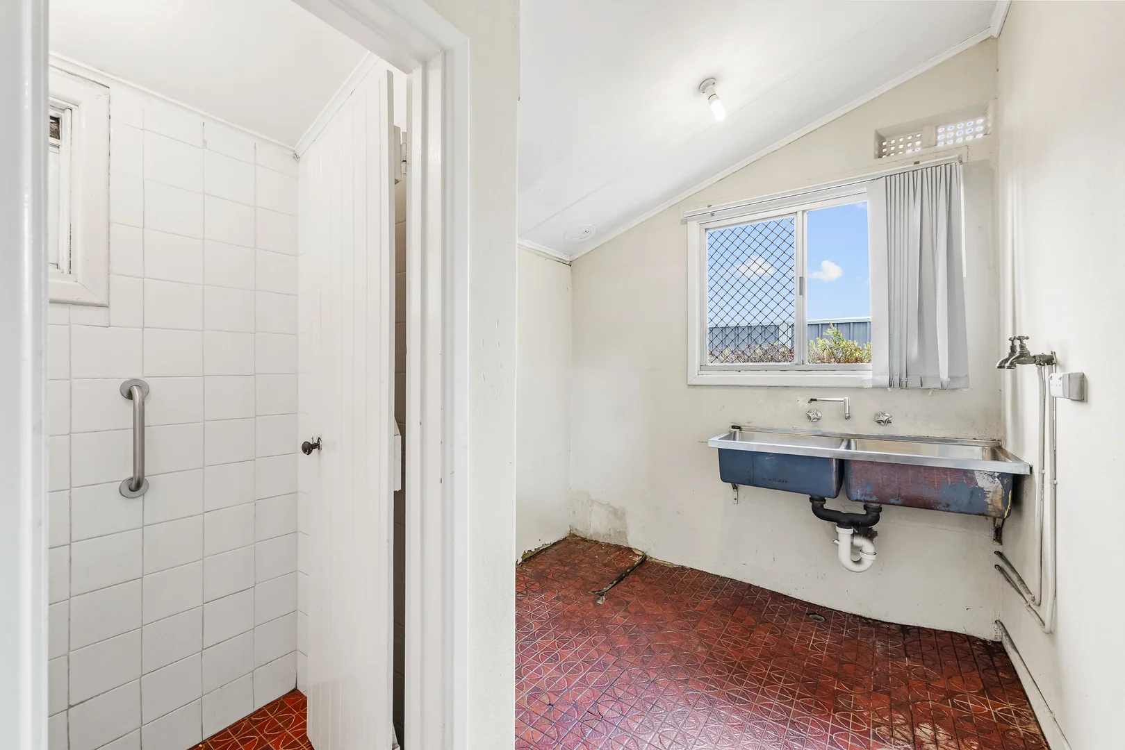 Additional image 29 of 203 Gabriel Street, Cloverdale WA 6105