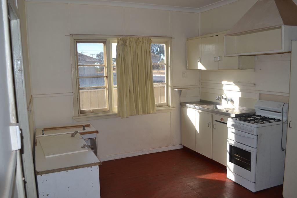 91 Hammond St, Kellerberrin WA 6410, Image 1