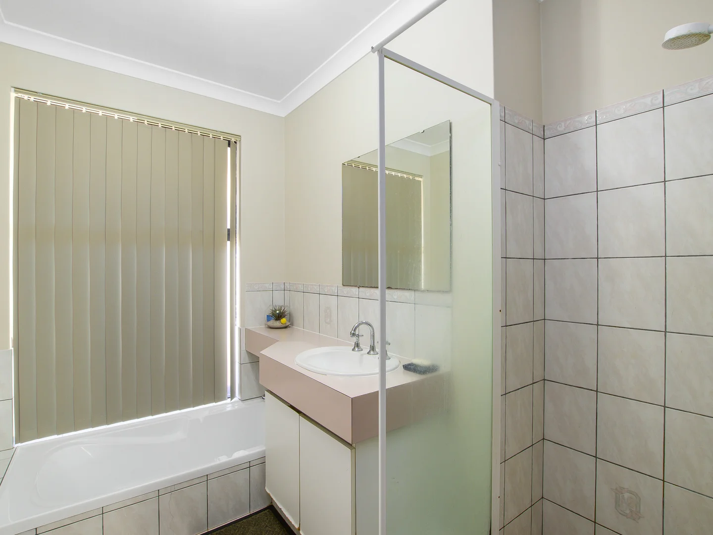 Additional image 12 of 16 Denia Rise, Bennett Springs WA 6063