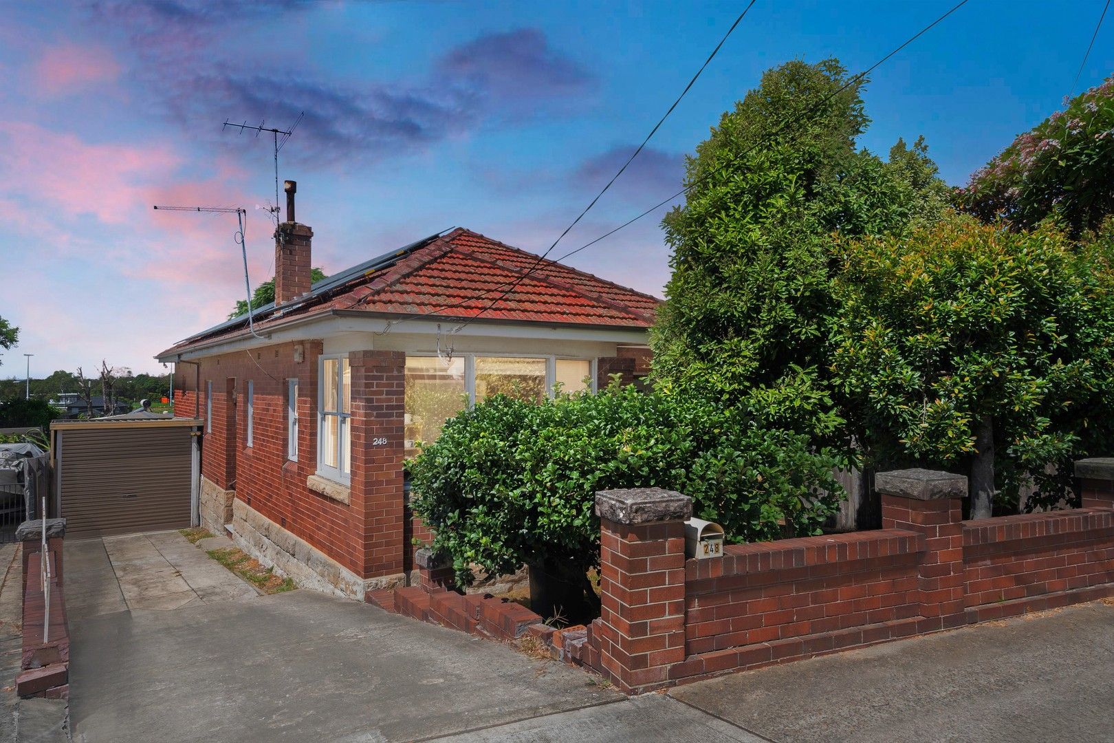 3 bedrooms House in 248 West Botany Street BANKSIA NSW, 2216