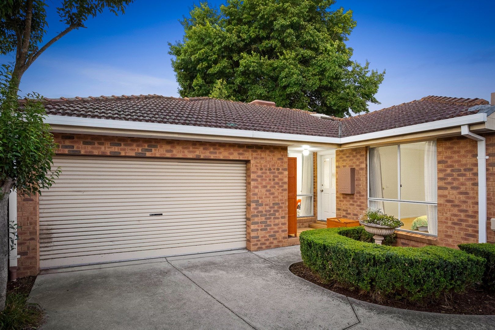 2/165 Springfield Road, Blackburn North VIC 3130, Image 0