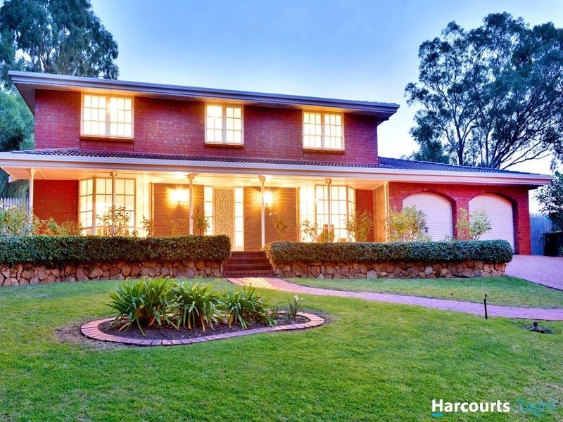 7 Brookside Walk, Aberfoyle Park SA 5159, Image 0