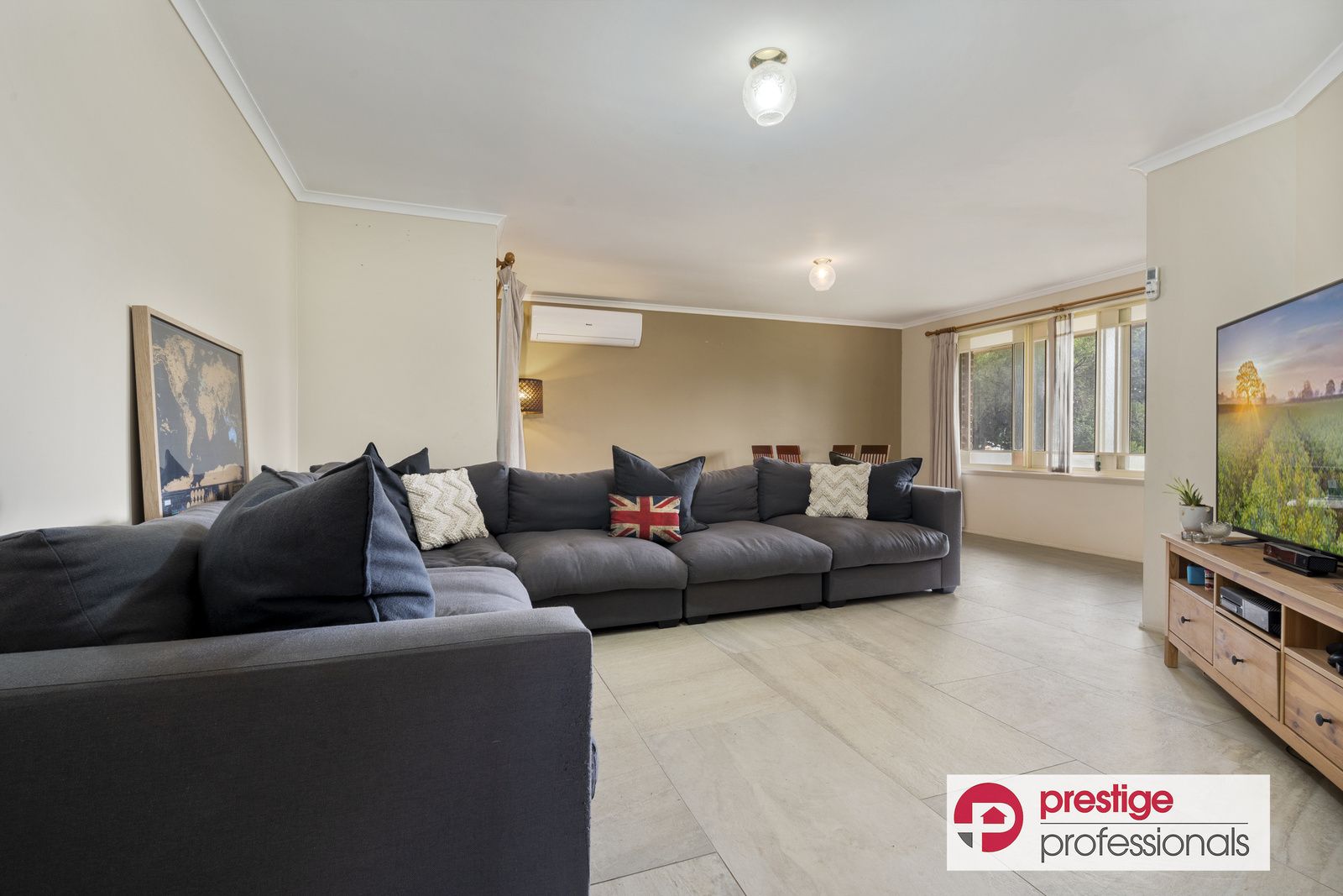 17 Tomago Court, Wattle Grove NSW 2173, Image 1