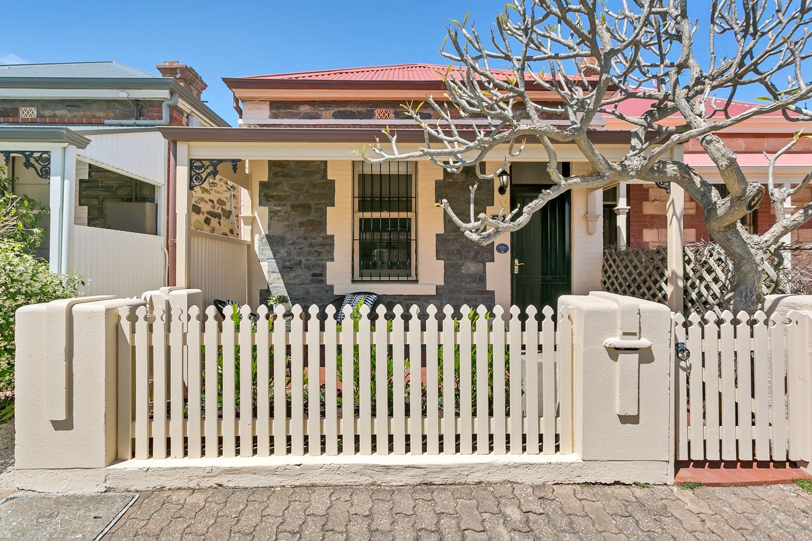 22 Mansfield Street, North Adelaide SA 5006, Image 2